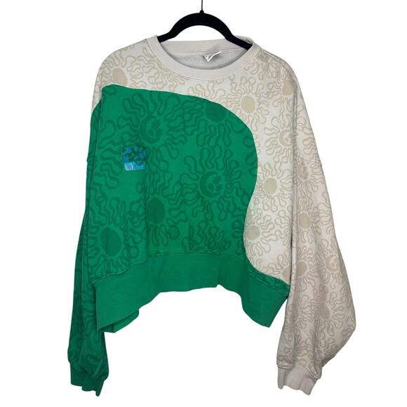 Nike Project Uphoria Cropped Oversized Crewneck Sweatshirt Size Medium Green - Picture 1 of 7